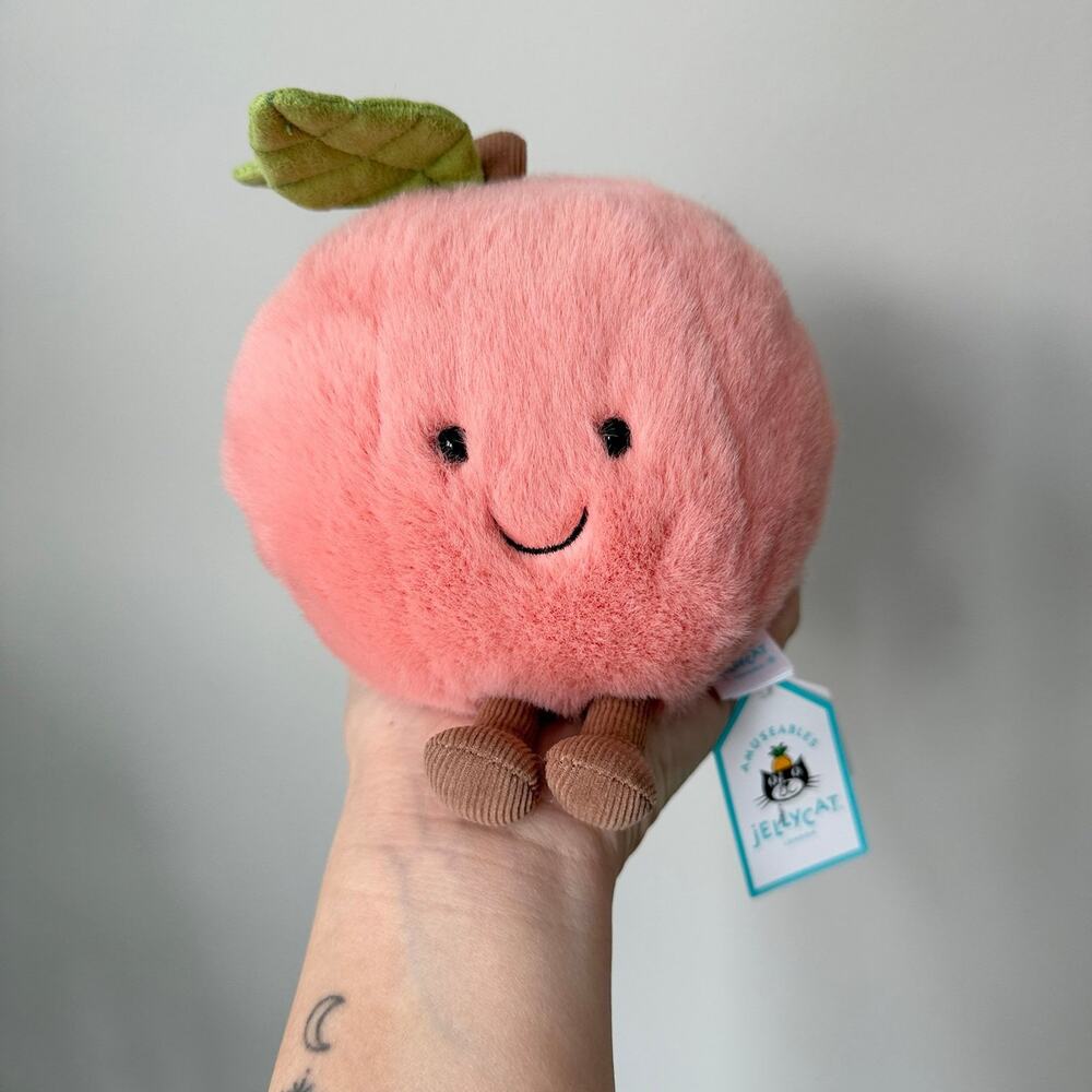 AUTHENTIC Jellycat Peach Amuseables NWT - Fast Shipping!
